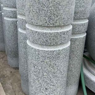 六安 芝麻白花岗岩挡车柱、隔离柱多少钱