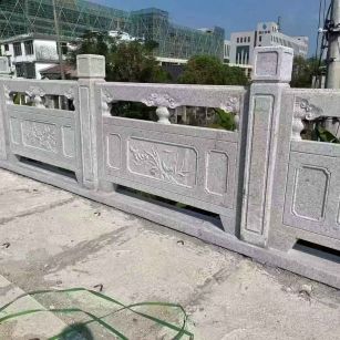 六安 芝麻白栏杆