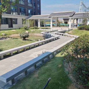 六安 芝麻灰小区坐凳&栏杆安装效果