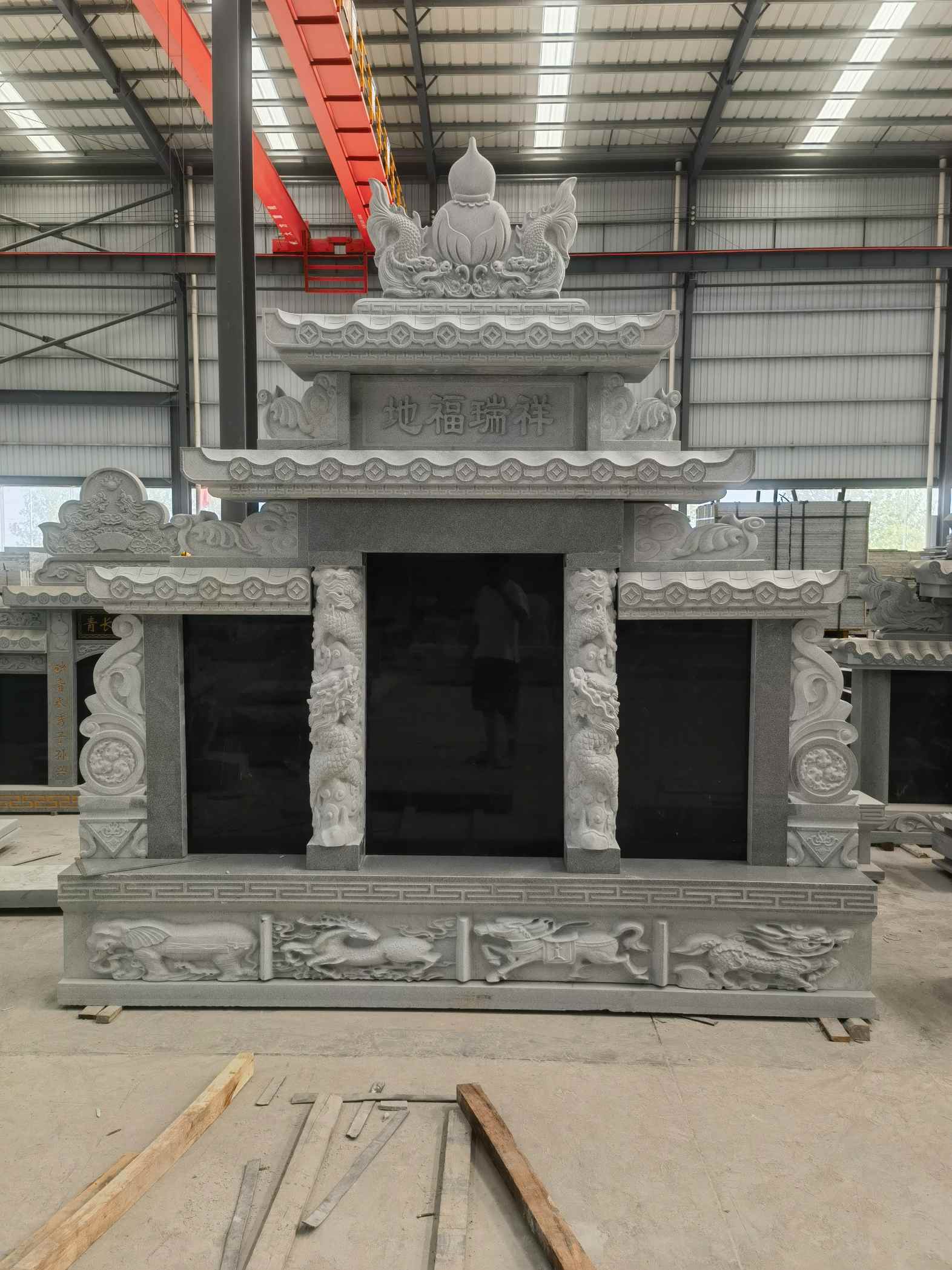 六安 芝麻灰高档墓碑、土墓，一套也支持定做