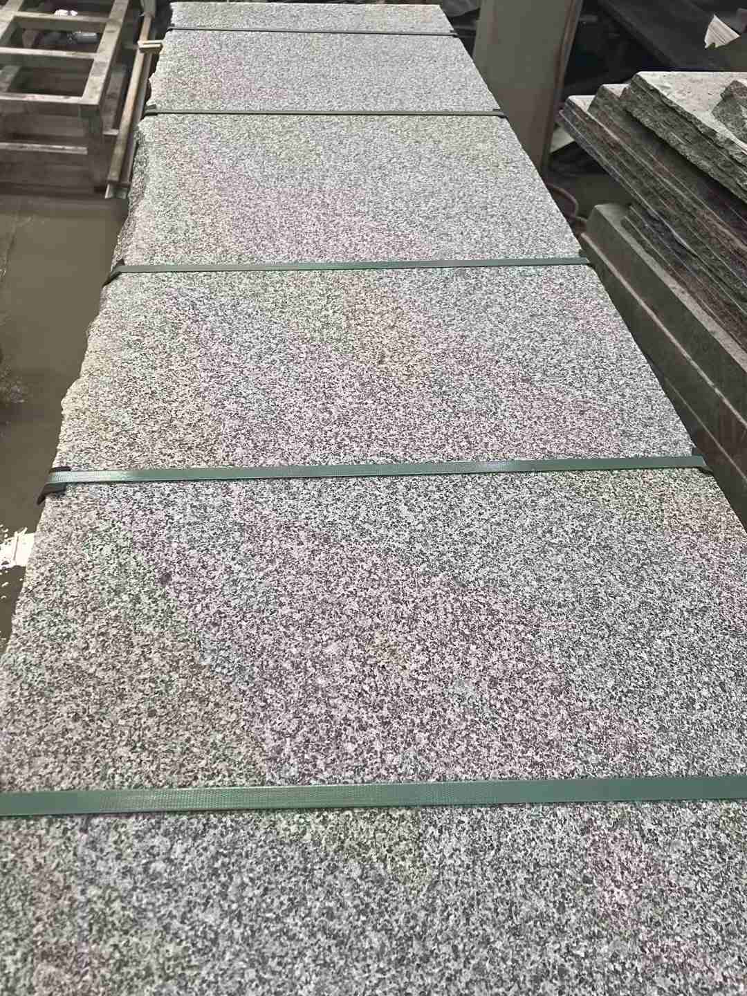 六安 芝麻黑火烧面