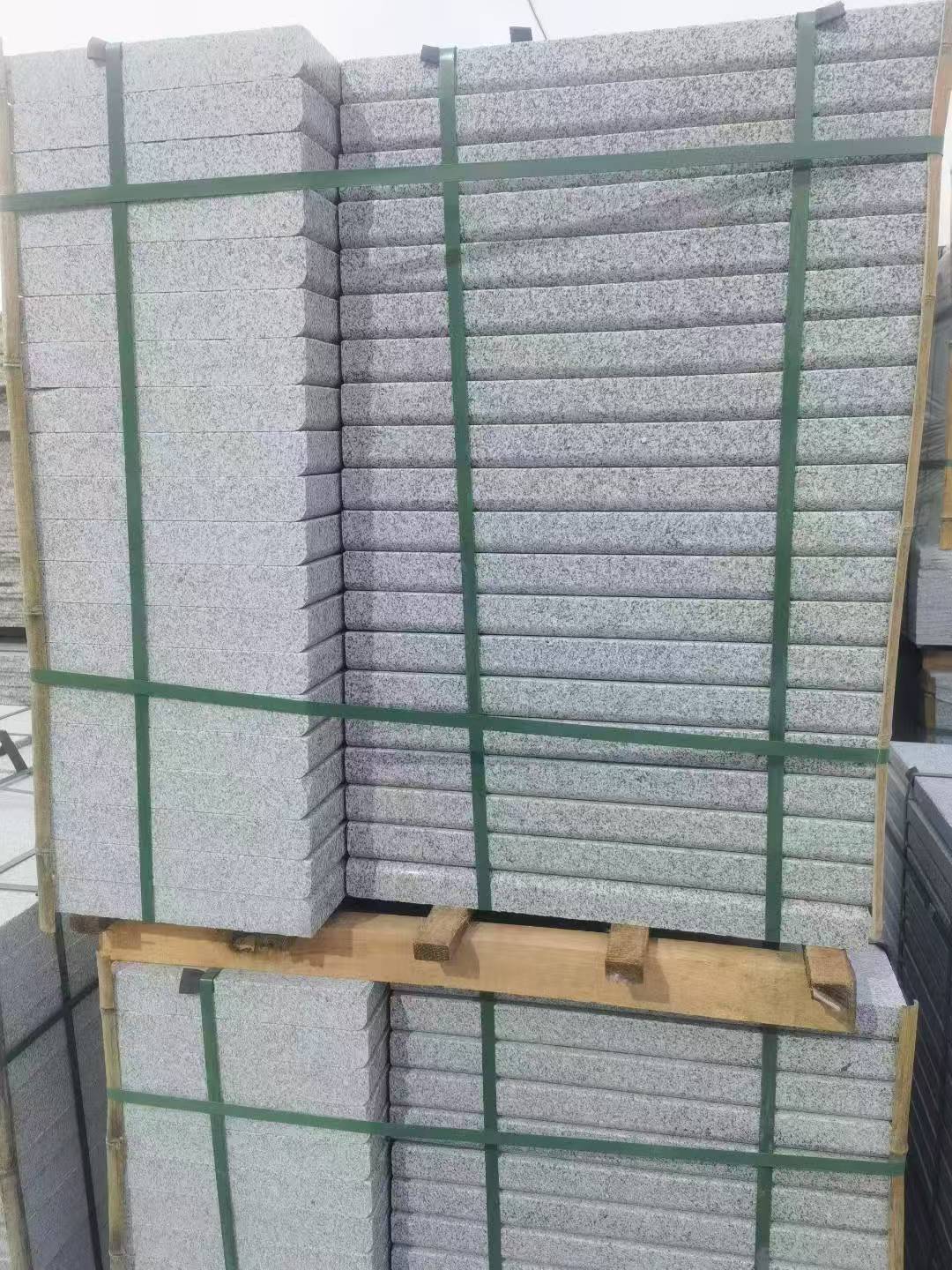 六安 5公分芝麻白，倒斜角，室外楼梯踏步