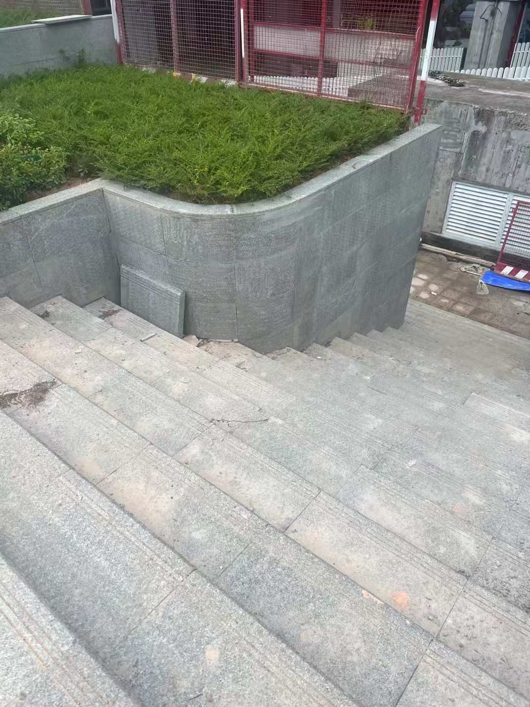 六安 芝麻黑火烧面铺装案例